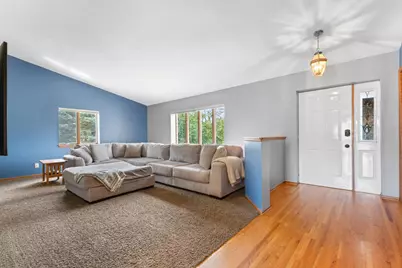 707 26th Street SW, Austin, MN 55912 - Photo 2