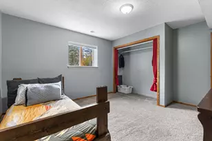 707 26th St SW, Austin, MN 55912 - Photo 28