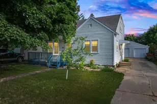 1707 3rd Ave SE, Austin, MN 55912 - Photo 1