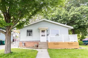 1314 6th Ave S, Stillwater, MN 55082 - Photo 1