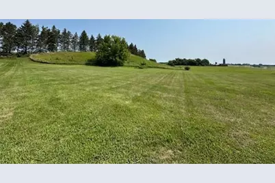2100 Kalash Road, Windom, MN 56101 - Photo 1