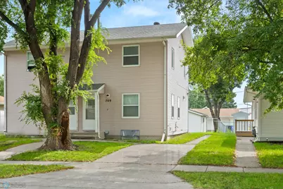 709 26th Street N, Fargo, ND 58102 - Photo 1