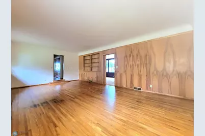 1328 10th Avenue S, Moorhead, MN 56560 - Photo 6