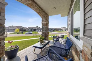 6884 21st St S, Fargo, ND 58104 - Photo 8