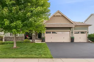 891 Cascade Dr, Chaska, MN 55318 - Photo 1