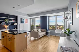 929 Portland Ave, Minneapolis, MN 55404 - Photo 1