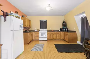 114 E 6th St, New Richmond, WI 54017 - Photo 30