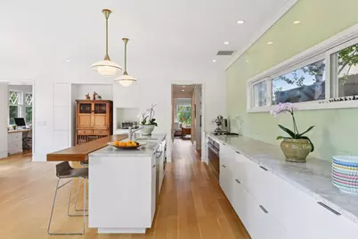 2225 E Lake Of The Isles Parkway, Minneapolis, MN 55405 - Photo 24