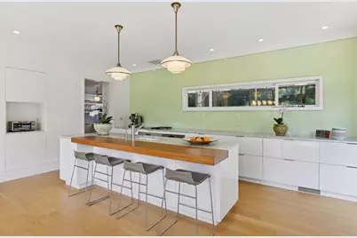 2225 E Lake Of The Isles Parkway, Minneapolis, MN 55405 - Photo 20