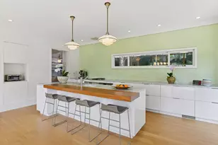 2225 E Lake Of The Isles Pkwy, Minneapolis, MN 55405 - Photo 20