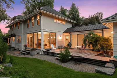 2225 E Lake Of The Isles Parkway, Minneapolis, MN 55405 - Photo 8