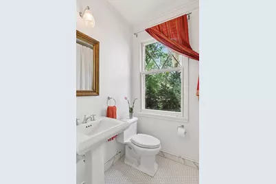 2225 E Lake Of The Isles Parkway, Minneapolis, MN 55405 - Photo 76