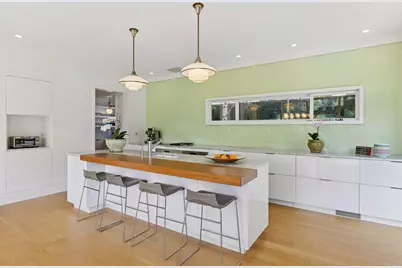 2225 E Lake Of The Isles Parkway, Minneapolis, MN 55405 - Photo 20