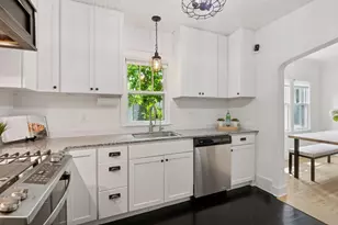 3937 Ewing Ave S, Minneapolis, MN 55410 - Photo 16