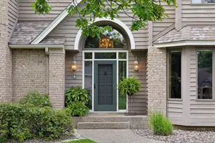 2204 Wildwood Ct, Burnsville, MN 55306 - Photo 8