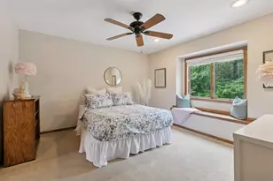 2204 Wildwood Ct, Burnsville, MN 55306 - Photo 44