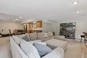 2204 Wildwood Ct, Burnsville, MN 55306 - Photo 54