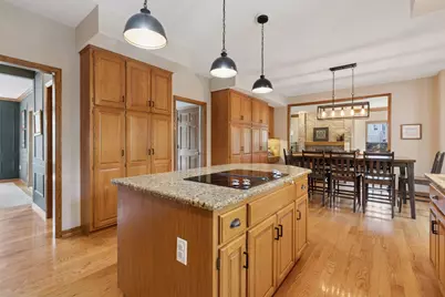 2204 Wildwood Court, Burnsville, MN 55306 - Photo 20