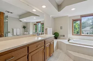 2204 Wildwood Ct, Burnsville, MN 55306 - Photo 40