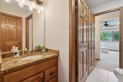 2204 Wildwood Court, Burnsville, MN 55306 - Photo 48