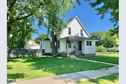 207 N 5th Street, Marshall, MN 56258 - Photo 1