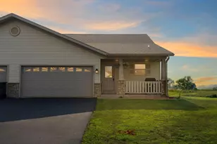 1725 Ponderosa Ln, New Richmond, WI 54017 - Photo 1