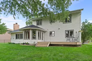 4363 Bramblewood Ave, Vadnais Heights, MN 55127 - Photo 8