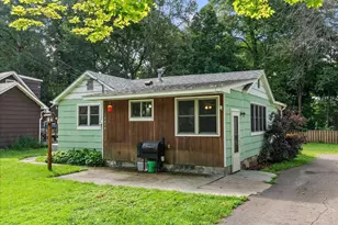 10675 Lincoln St, Chisago City, MN 55013 - Photo 1