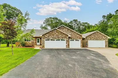 3220 S Vine Street, Cambridge, MN 55008 - Photo 1