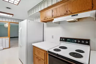 10279 Upper 196th Way W, Lakeville, MN 55044 - Photo 32