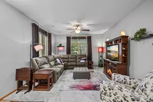 15656 Emerald Dr N, Hugo, MN 55038 - Photo 6