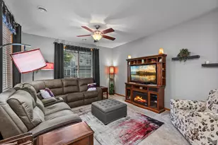 15656 Emerald Dr N, Hugo, MN 55038 - Photo 4