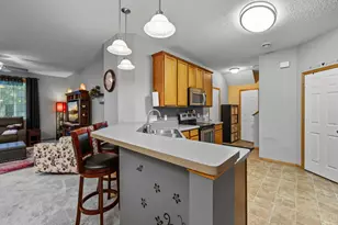 15656 Emerald Dr N, Hugo, MN 55038 - Photo 10