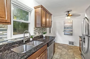 6329 47th Ave N, Crystal, MN 55428 - Photo 14