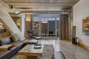 345 6th Ave N, Minneapolis, MN 55401 - Photo 2