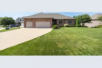 4550 Summit Pointe Place NW, Rochester, MN 55901 - Photo 1