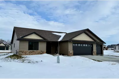 602 9th Street, Wanamingo, MN 55983 - Photo 1