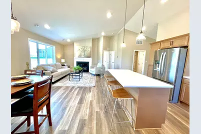 602 9th Street, Wanamingo, MN 55983 - Photo 2