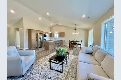 602 9th Street, Wanamingo, MN 55983 - Photo 8
