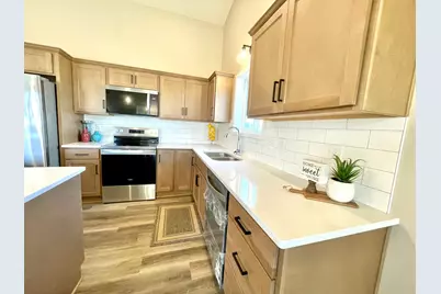 602 9th Street, Wanamingo, MN 55983 - Photo 10