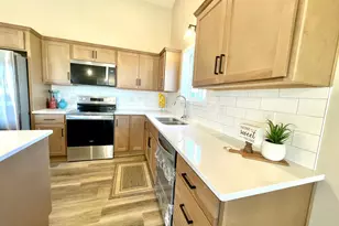 602 9th St, Wanamingo, MN 55983 - Photo 10