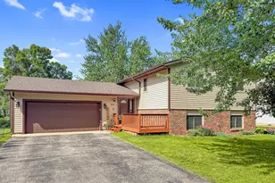 803 6th Ave N, Sauk Rapids, MN 56379 - Photo 1