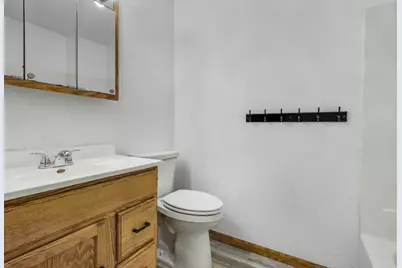 19 W Gates Street, Rice Lake, WI 54868 - Photo 16