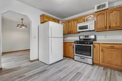 19 W Gates Street, Rice Lake, WI 54868 - Photo 18