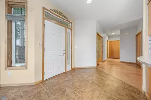 326 44th Ave S, Moorhead, MN 56560 - Photo 4