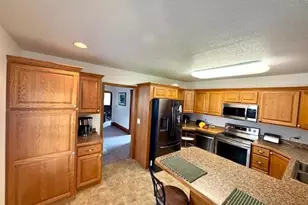 307 Main Street E, Caledonia, MN 55921 - Photo 20