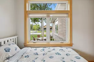 1329 S Oak St, Lake City, MN 55041 - Photo 36