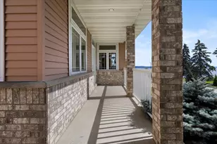 1329 S Oak St, Lake City, MN 55041 - Photo 8