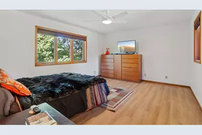 5515 Yorktown Lane N, Plymouth, MN 55442 - Photo 22