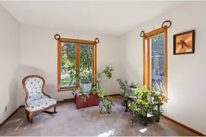 5515 Yorktown Lane N, Plymouth, MN 55442 - Photo 12